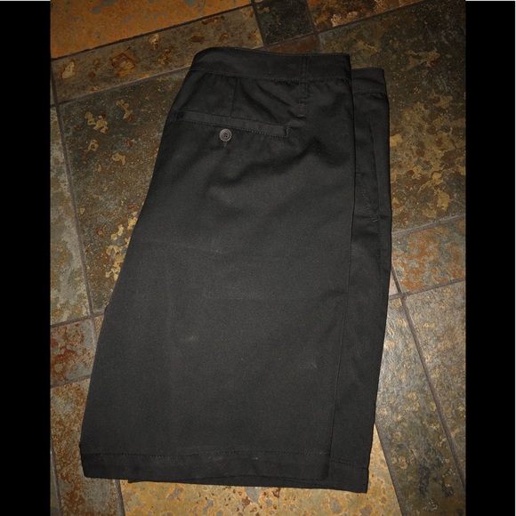 Tilly's Other - NWOT Blue Crown Chino shorts